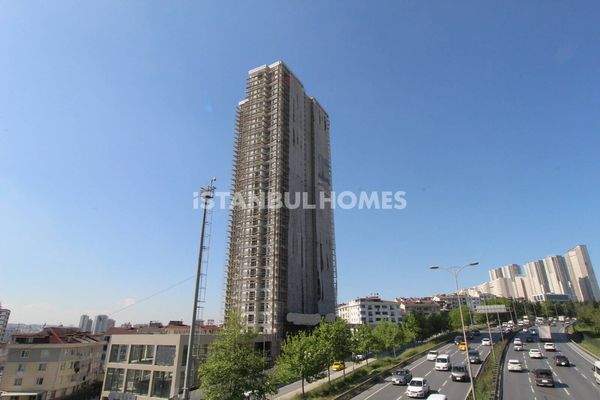Apartments in a Complex in an Advantageous Location in Esenyurt