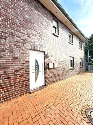 Eingangsbereich Außen