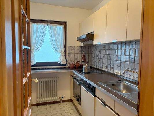 Gut gepflegte Einbauküche