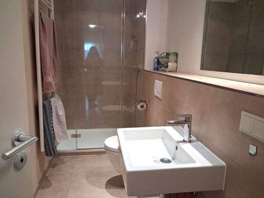 4917e-DonathHolzhausen neu.jpg