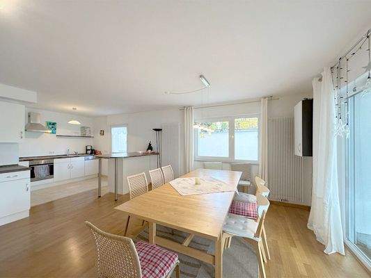 Gemeinschaftsraum: Küche/Essen