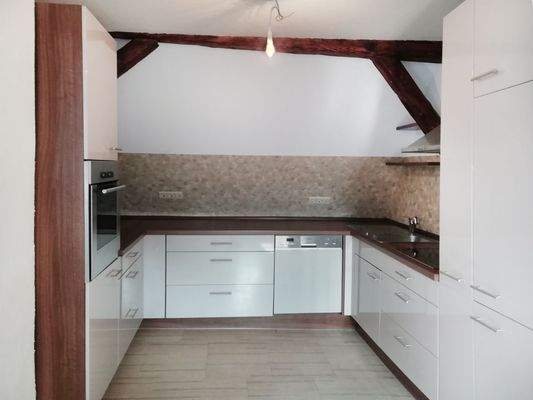 Einbauküche im DG