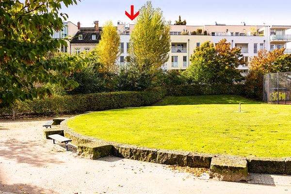 GrBr61 Ansicht vom Park.jpg