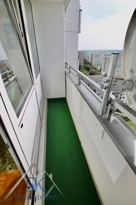 Balkon v. Schlafzimmer