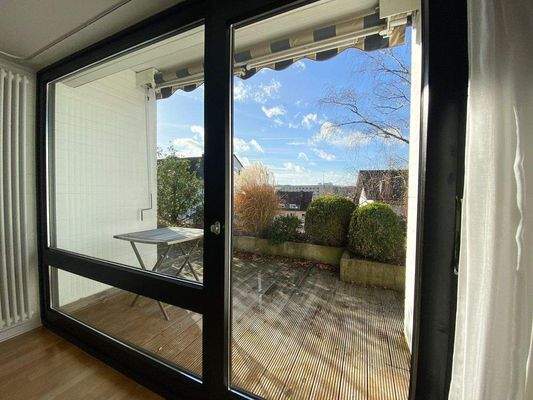 Erdgeschoss - Essbereich mit Fernblick (2).jpg