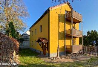 Rück- und Seitenansicht