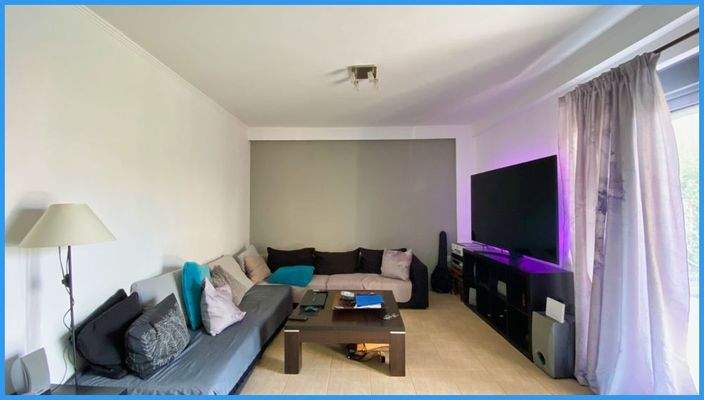 6ed55d32dcaa4f9491cd71af3b6462e7-original