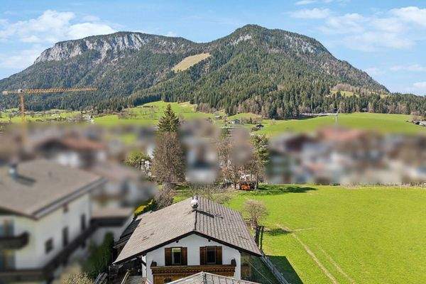 Dach und Obergeschoss