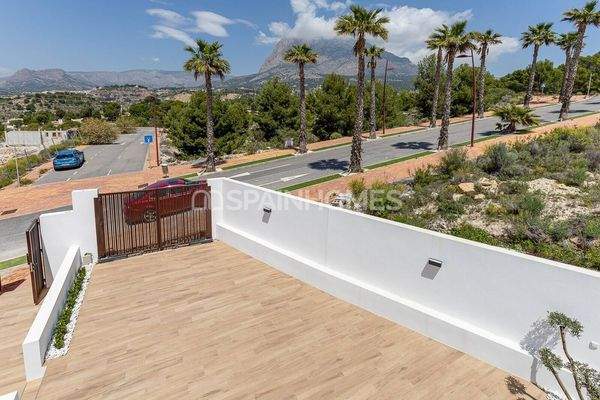 Sea View Mediterranean Villas with Private Pools and Gardens