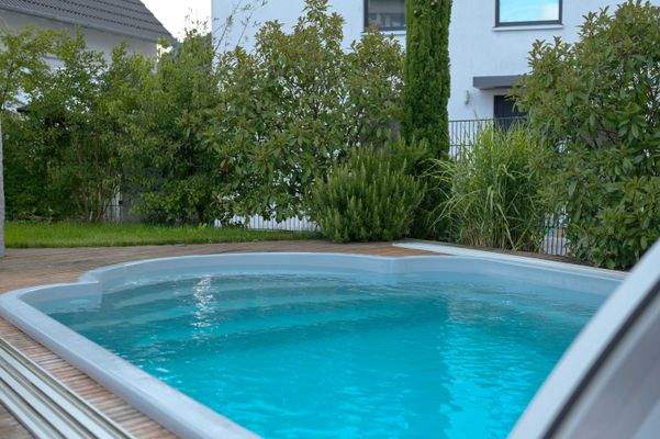 Badevergnügen im eigenen Gartenparadies