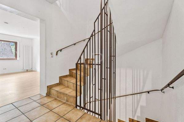 Treppenhaus/ Flur - OG