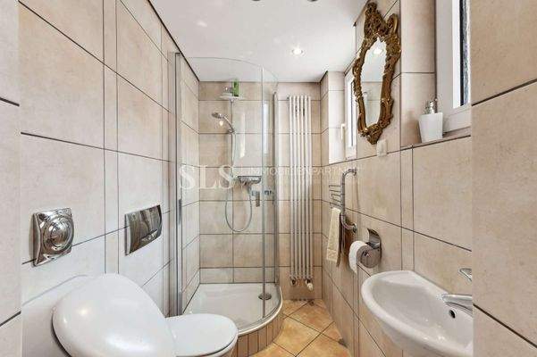 Altbau Badezimmer EG