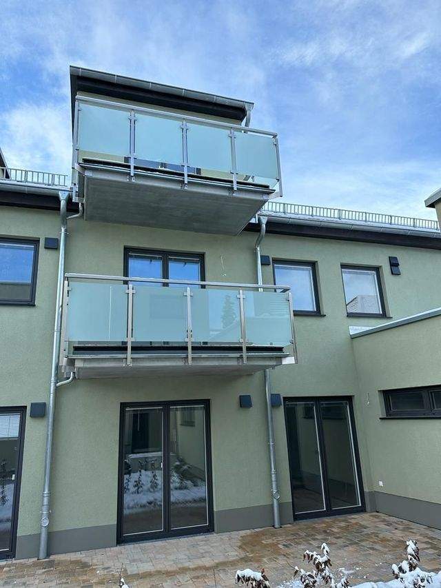 Balkon-Apartment im 2. Obergeschoss in Jena (Thomas Müntzer Weg) - Foto 3