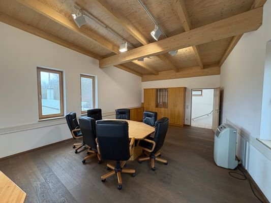 2. OG Büro (10).JPG