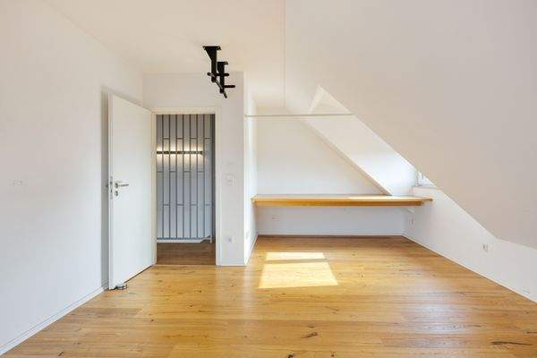 Schlafzimmer Ecke mit Büro