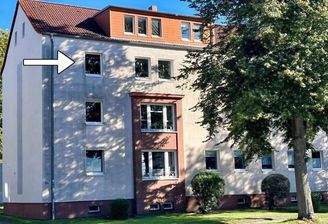 straßenseitige Ansicht