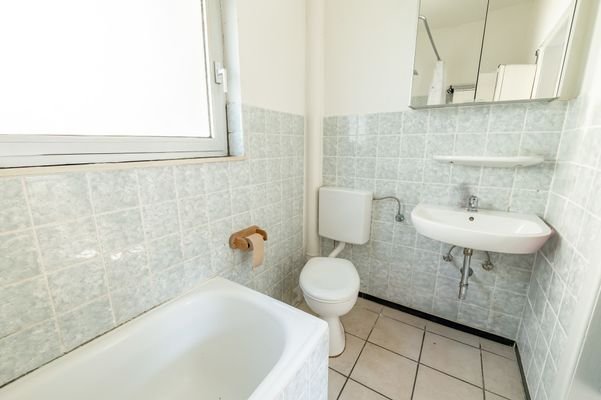 Badezimmer EG