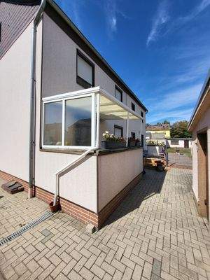 Blick überdachter Terrasse 