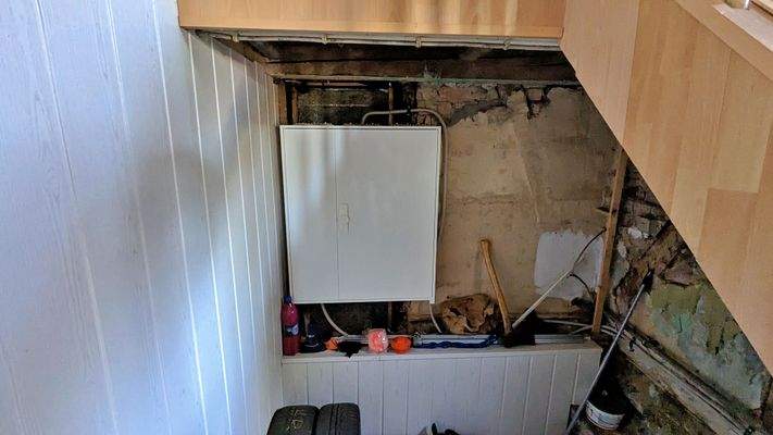 Elektrik teilweise erneuert