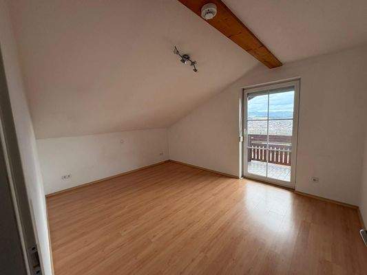 Schlafzimmer II. mit Balkon