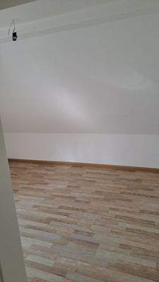 Schlafzimmer (2).JPG