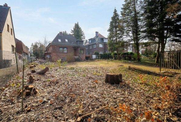 Vorderseite Grundstück aktuell