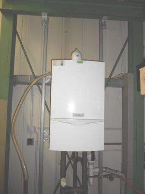 Brennwerttherme, 14 KW