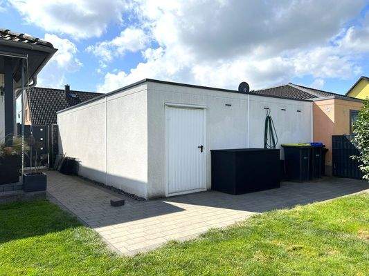 Ansicht Doppelgarage Rückseite