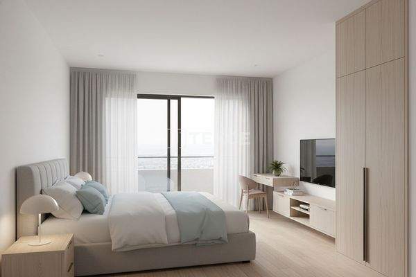 Apartments in a Complex Next to the State Hospital in Yalova