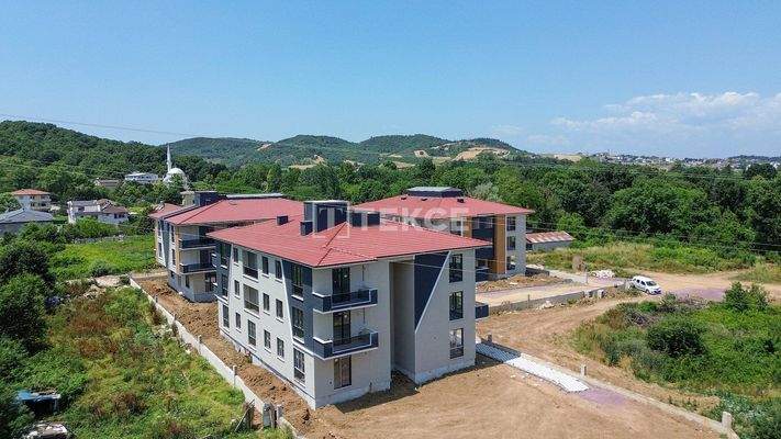 Apartments in a Complex Close to Daily Amenities in Yalova