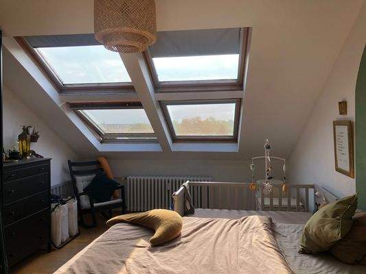 Schlafzimmer zum Innenhof