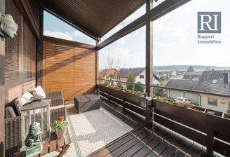 Balkon, EG