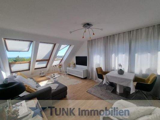 02 - mit Weitwinkel und Vorhänge