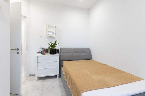 Gäste-/Kinderzimmer DHH 2