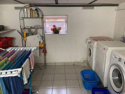 Waschmaschinenraum im Keller