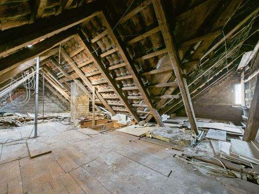 CAM03642G0-PR0048-STILL021