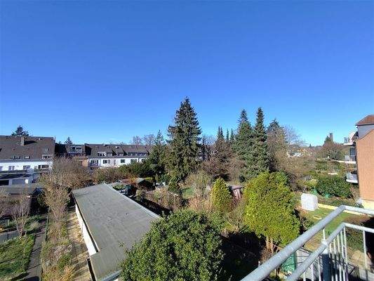 Ausblick mit Blick auf das Gartenhaus/Gästehaus