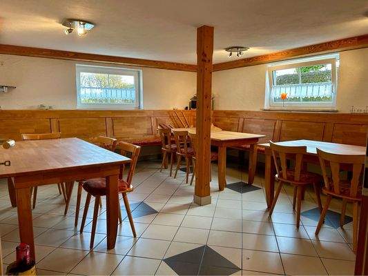 beheizbarer Partyraum im UG