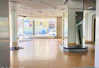 6-113_Großer Laden - Kopie.jpg