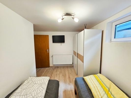 Schlafzimmer II EG