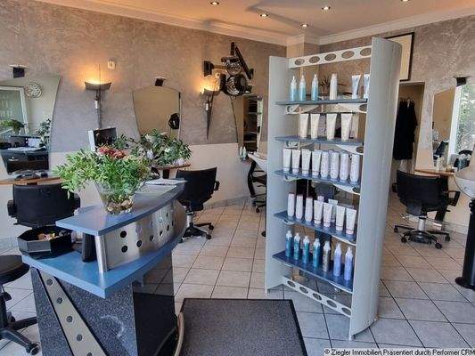 5 EG - Rechts - Friseursalon Ansicht a