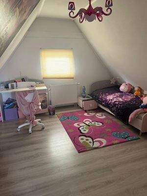 Dachgeschoss, Zimmer 1