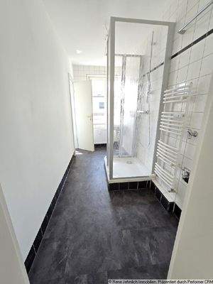 Bad mit Dusche