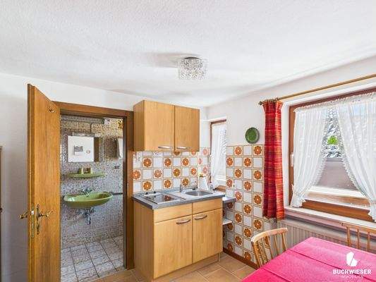 Küche mit Bad im 2.OG