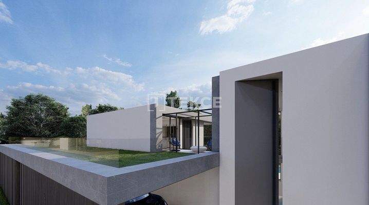 Detached Stylish House Near the Sea in İzmir Çeşme