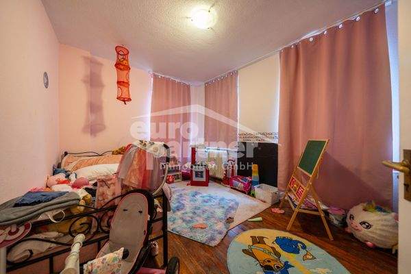 Schlafzimmer I (Wohnung II EG)