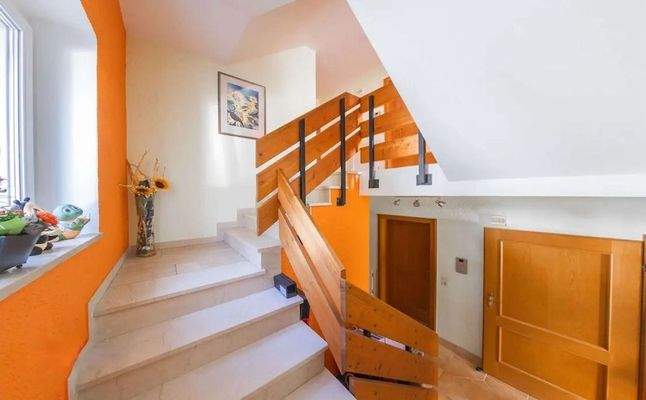 Treppe zum Wohn-Speicher