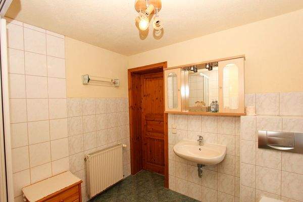 Badezimmer Süd-Wohnung