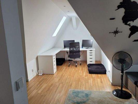 Dachgeschoss (rechter Flügel)