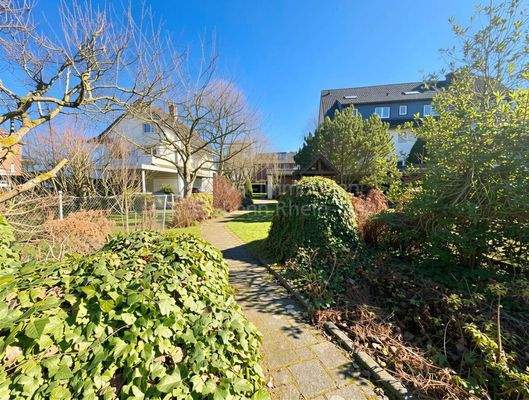 Garten Richtung Rückseite